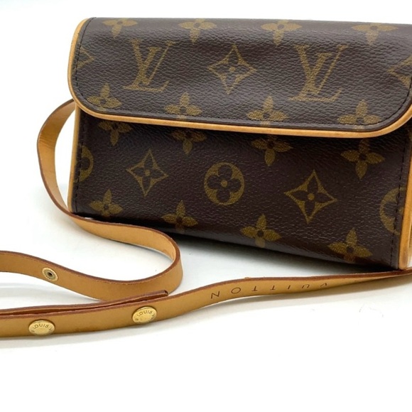 🔥Louis Vuitton Monogram Pochette Florentine date code FL0083 full inclusion🔥 - Picture 4 of 17
